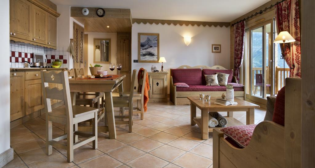 Cgh Residences & Spas La Ferme Du Val Claret ティニュ エクステリア 写真
